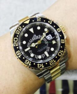 Rolex Gmt Master II two tone Year 2012 1