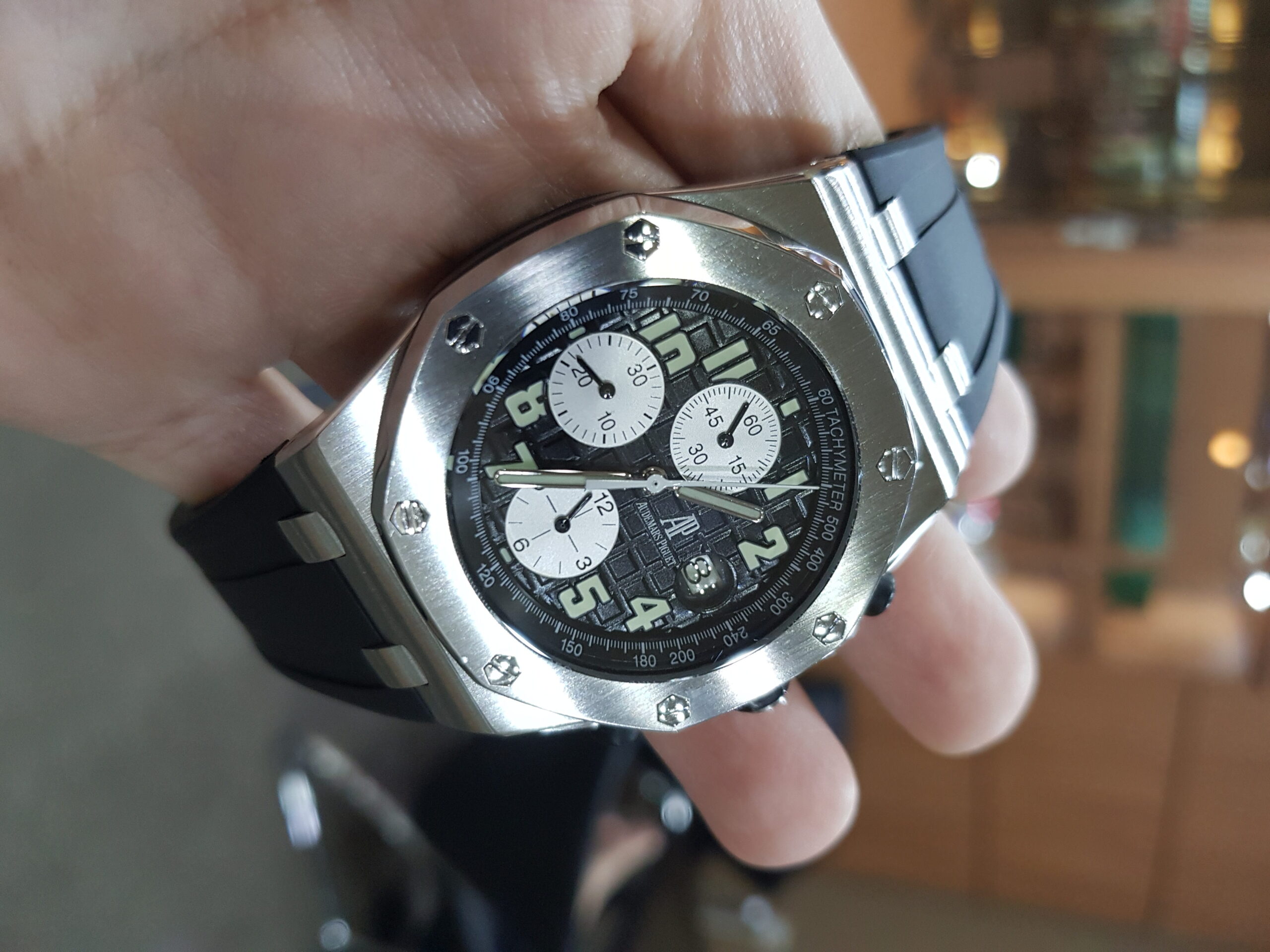 Audemars Piguet Royal Oak Offshore Chronograph 42mm SWISS