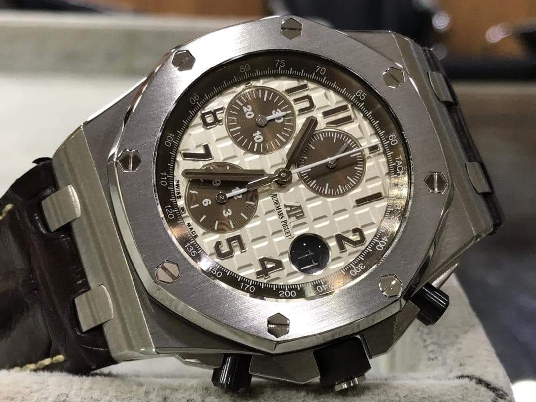 Audemars Piguet Royal Oak Offshore Safari 42mm 26170ST SWISS HOUR