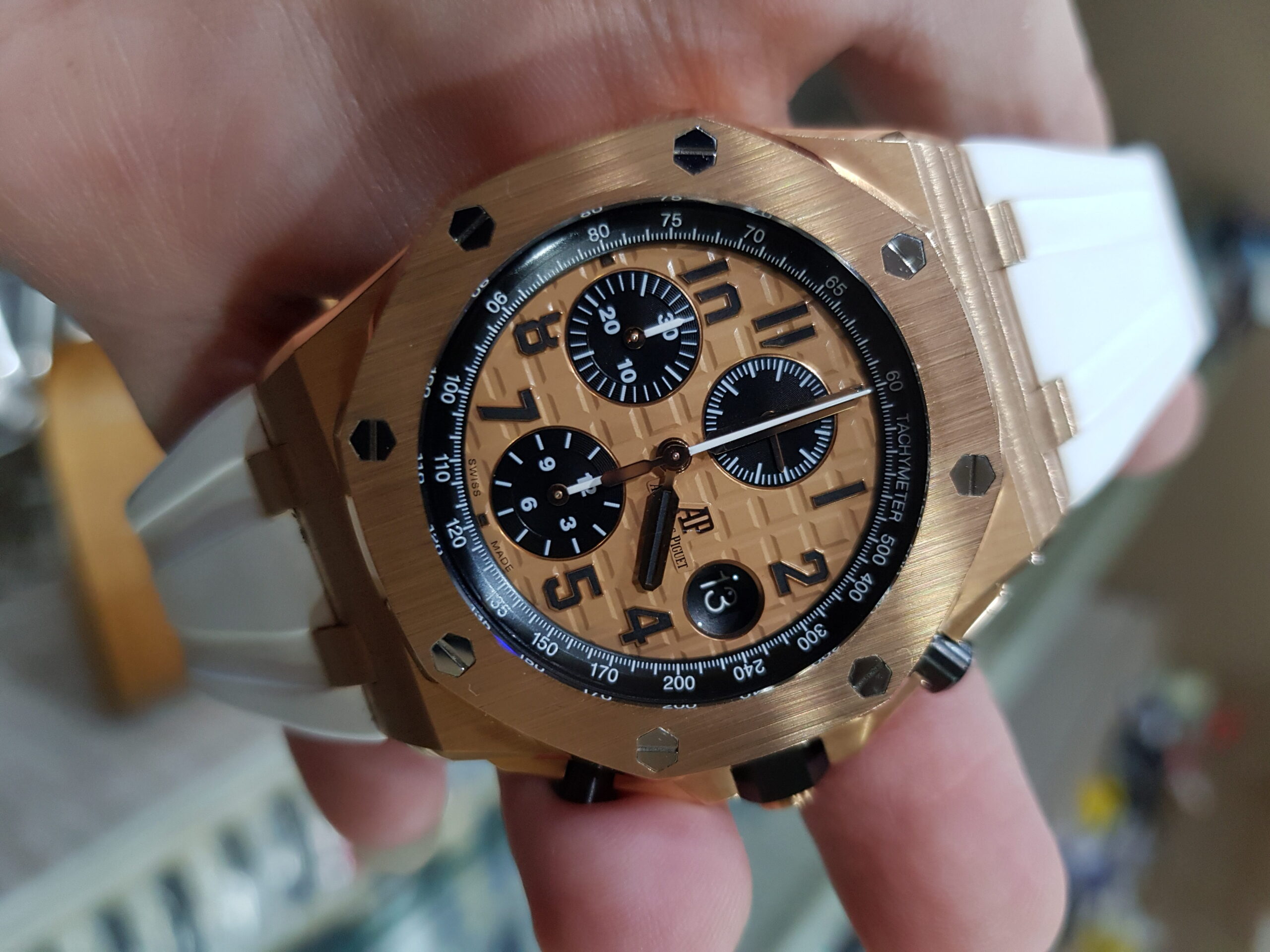 Audemars Piguet Royal Oak Offshore 26470OR SWISS HOUR