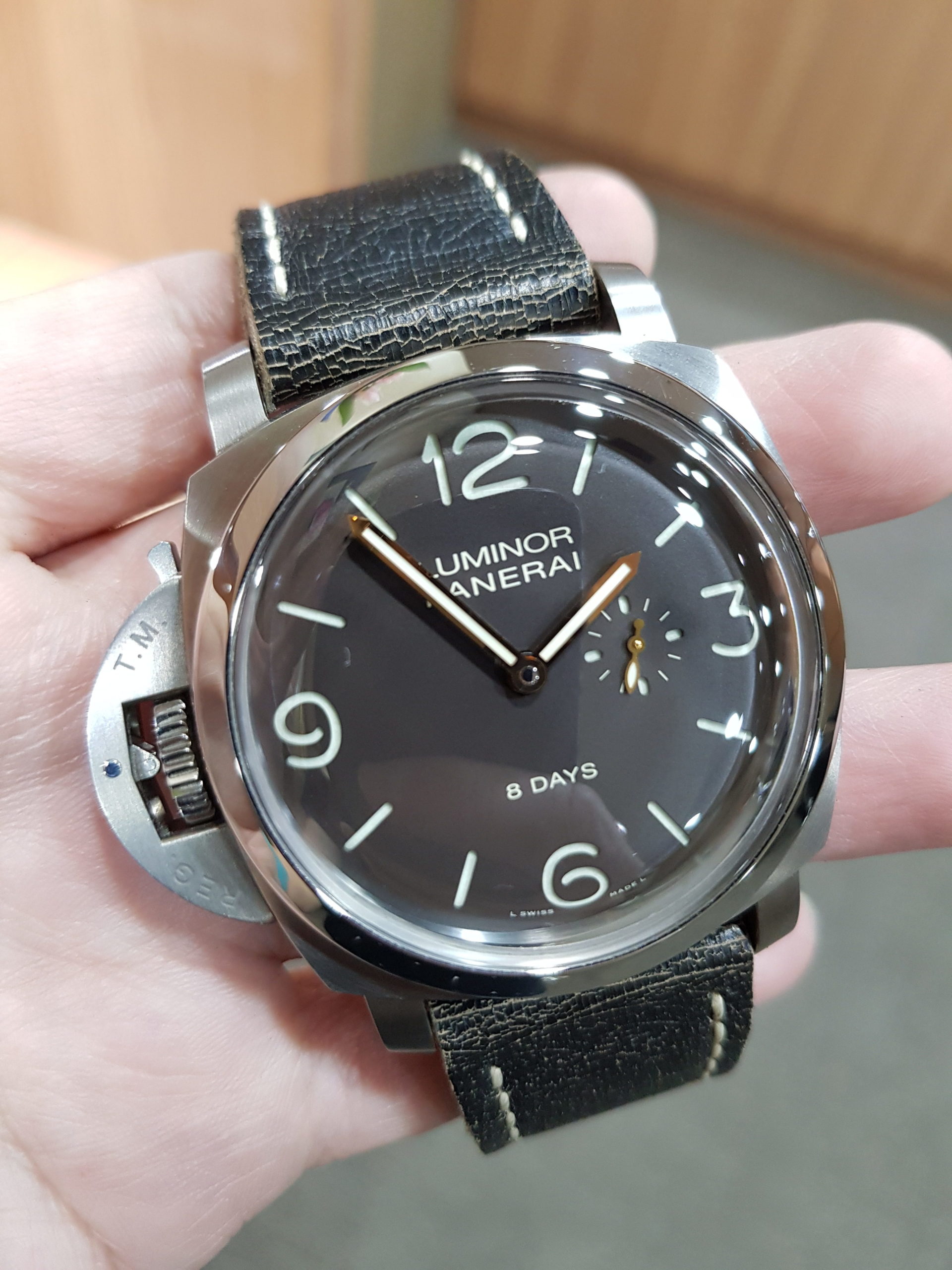 Panerai PAM 368 Luminor 1950 Left handed SWISS HOUR