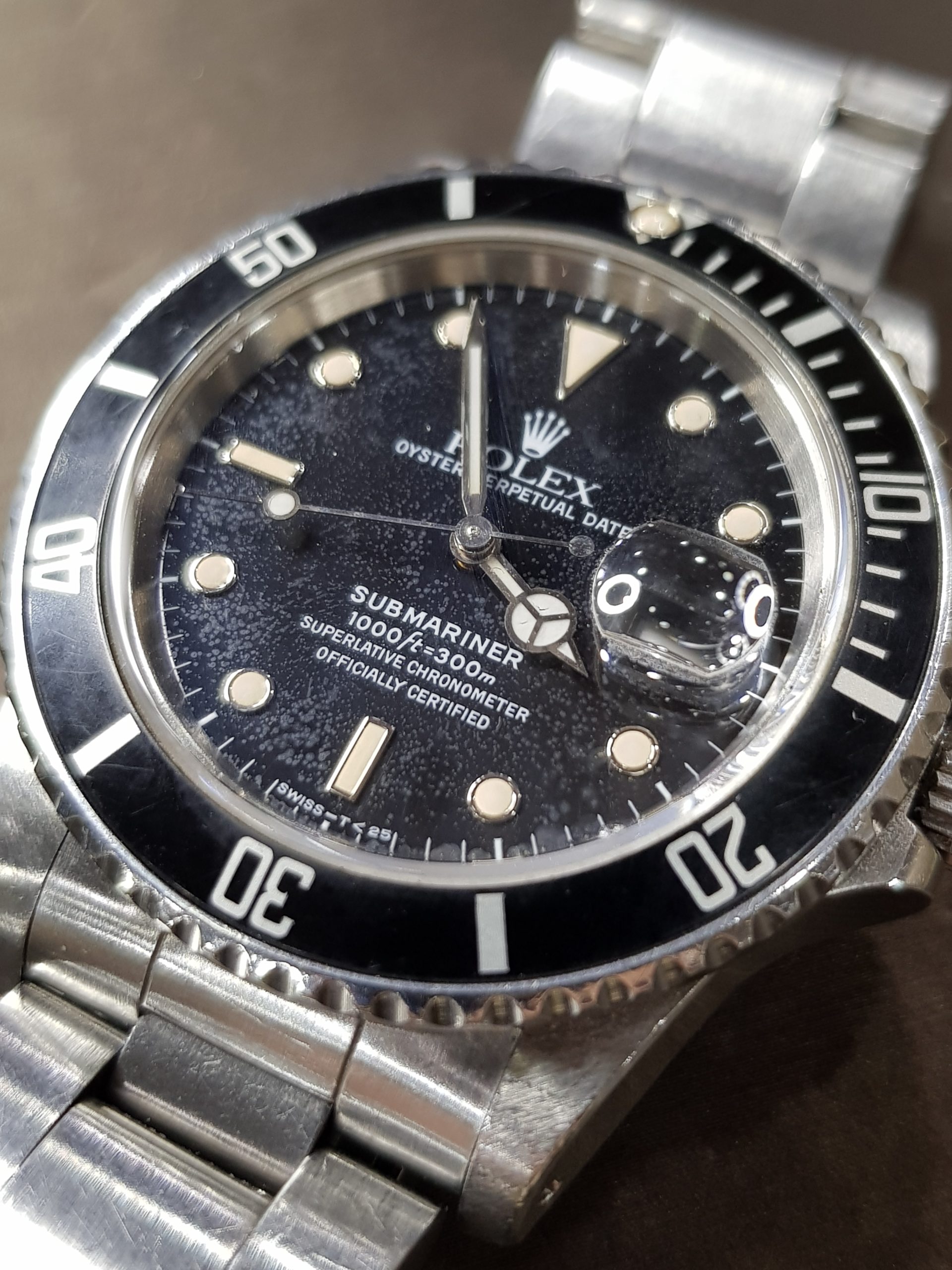 Rolex Submariner Date 168000 Tropical Dial - SWISS HOUR