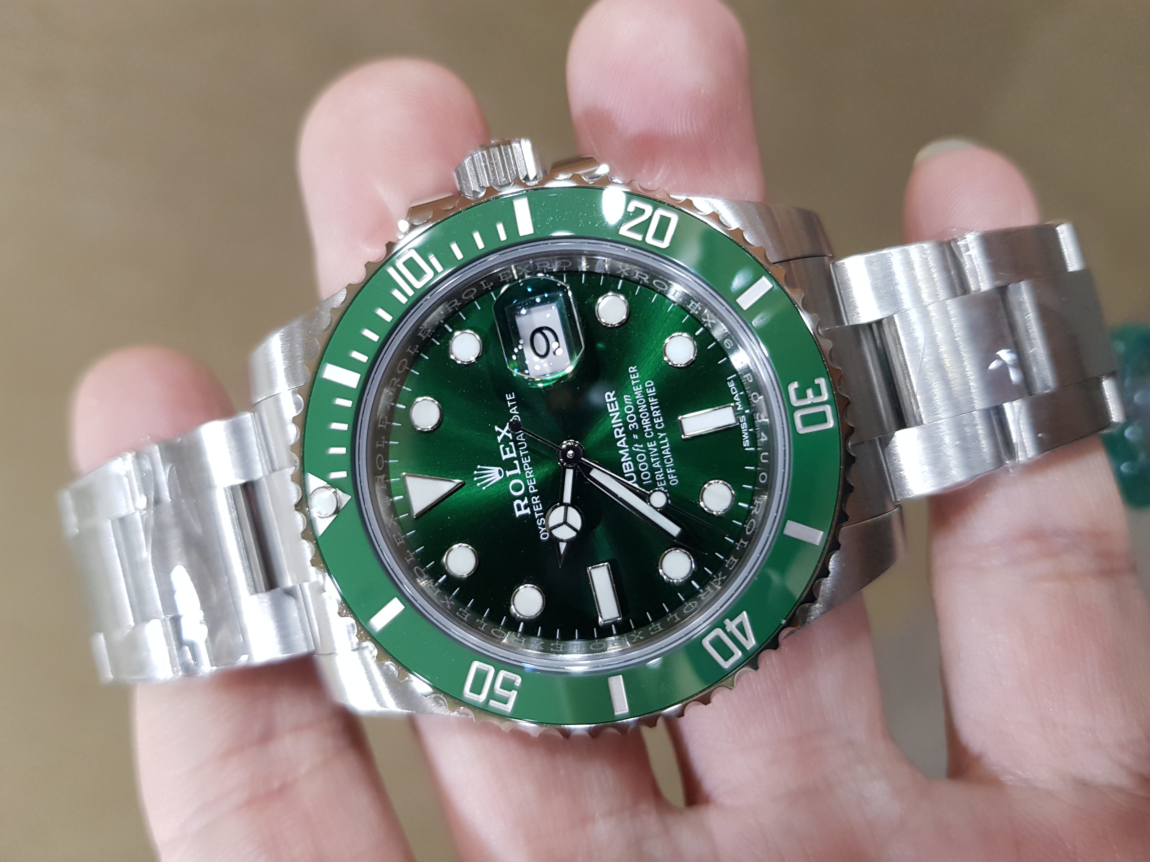 selling a rolex submariner