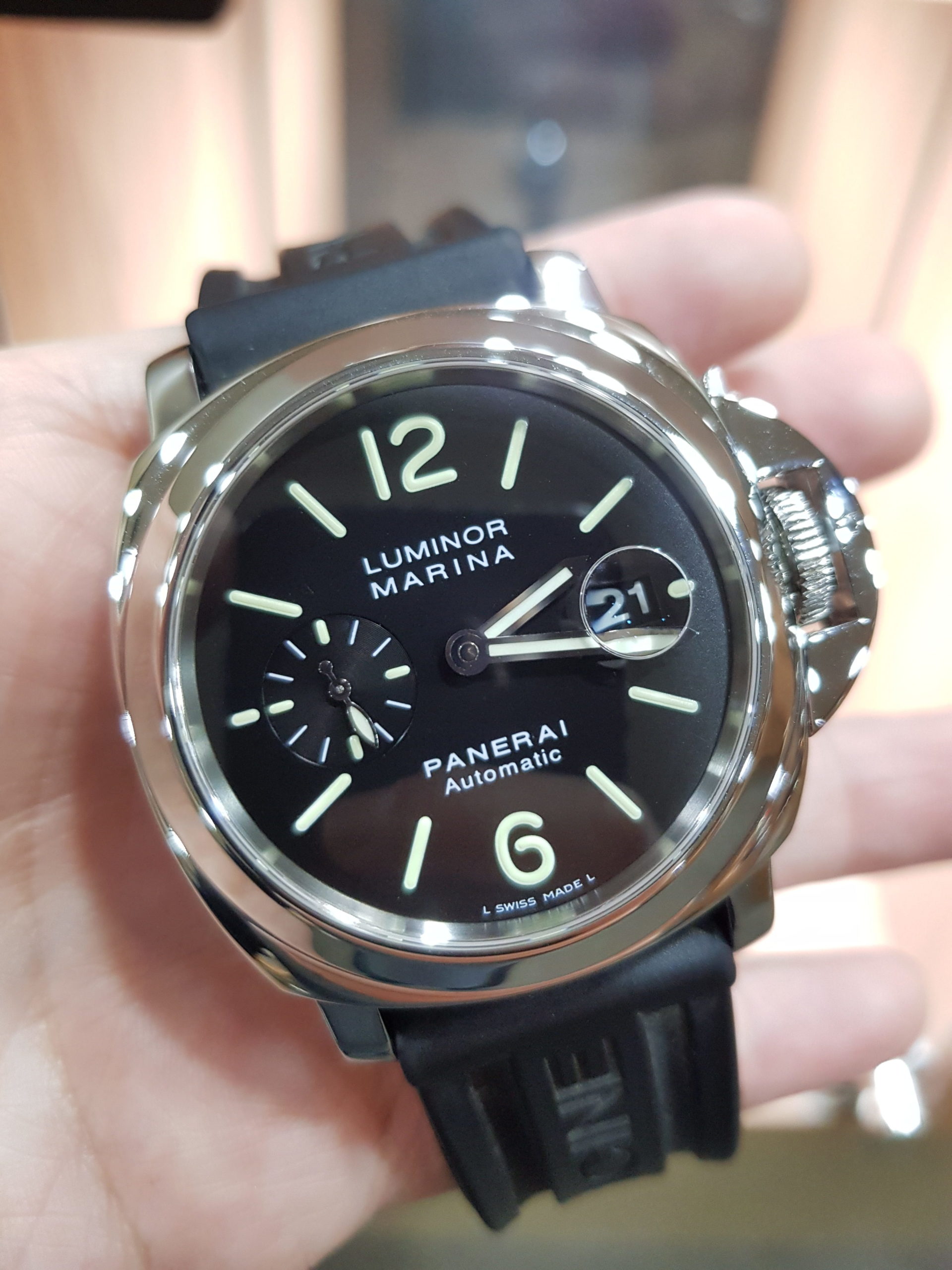 Panerai luminor marina pam 104 sale